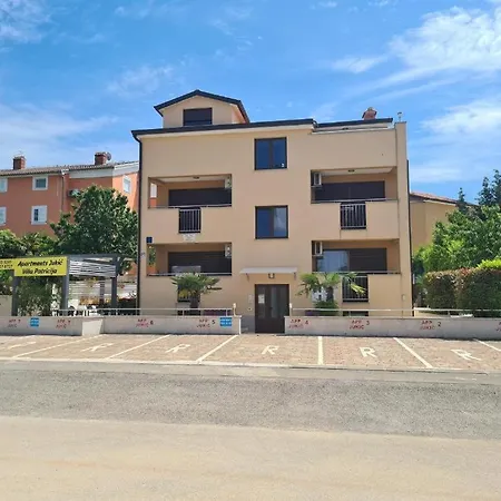 Apartment Patricija-apartmani *