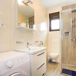 Patricija-apartmani Apartment